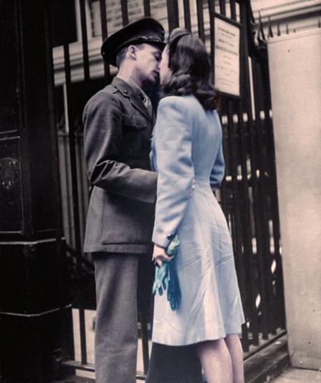 Alfred-Eisenstaedt--Penn-Station,-April-NYC-1943 Alfred-Eisenstaedt--Penn-Station,-April-NYC-1943