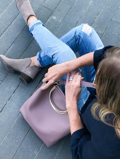 3 Tips for Wearing This Fall’s Hottest Trend-The Bell Sleeve 3 Tips for Wearing This Fall’s Hottest Trend-The Bell Sleeve