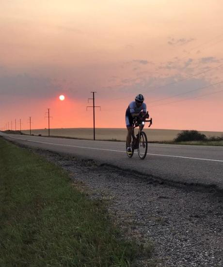 Cyclist Set to Smash Record for Circumnavigating the World on a Bike