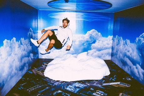 Must-See New York: The Kenun Cloud: ASICS X Complex Art Installation by Hfourstudio