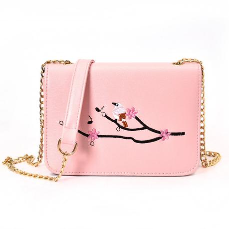 How NewChic Fashion Week Play With Embroidery Pattern Embroidery Bag