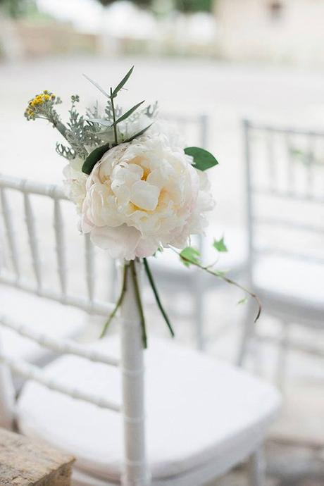 rose-wedding-chair-decoration