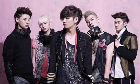 5 Reasons Korean Men’s Fashion Style Is Taking Over the U.S. 5 Reasons Korean Men’s Fashion Style Is Taking Over the U.S.