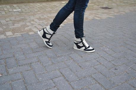 NEW IN ISABEL MARANT K.O. NEW IN ISABEL MARANT K.O.