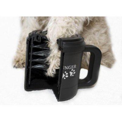 The Paw Plunger: brushes inside the cup remove mud and ice from dog paws