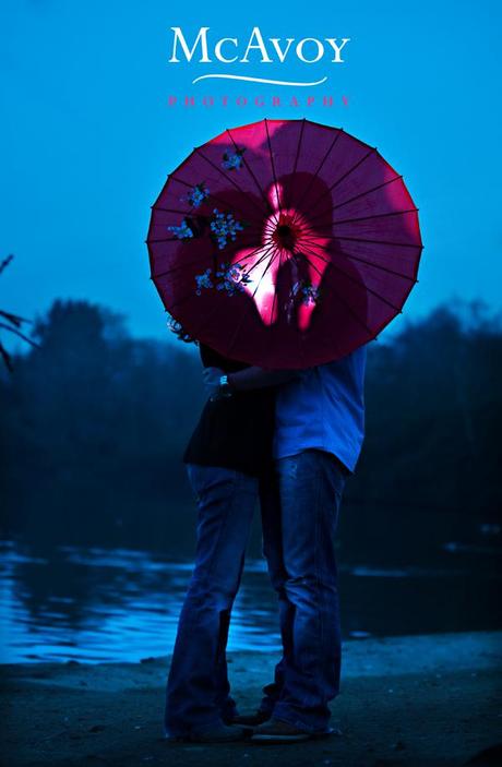 A Heaton Park engagement shoot – love amongst the daffodils A Heaton Park engagement shoot – love amongst the daffodils