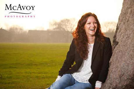 A Heaton Park engagement shoot – love amongst the daffodils A Heaton Park engagement shoot – love amongst the daffodils