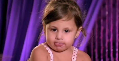 t Toddlers & Tiaras: It’s Time To Pop In Your Pappy And Slam A Few Hooters Shooters, Because The Beautiful Me Disco Pageant Is About To Get Ugly As New Boobs & Old Grudges Collide.