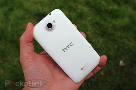 HTC: More Women Choose Color White For Cell Phone