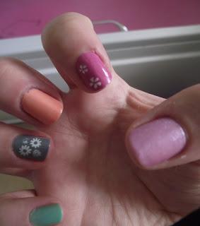 notd: spring time nails notd: spring time nails