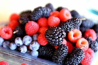 Will Eating Berries Improve My Tennis Game?
