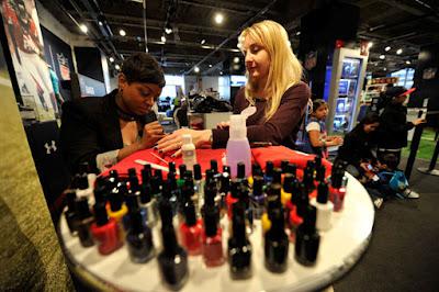 The NFL Presents Ladies Night at the NFL Pop-Up The NFL Presents Ladies Night at the NFL Pop-Up