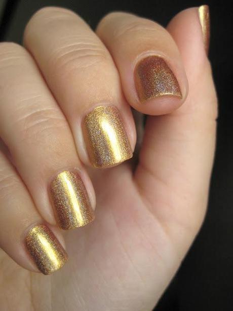 The Perfect Gold Holo: Layering