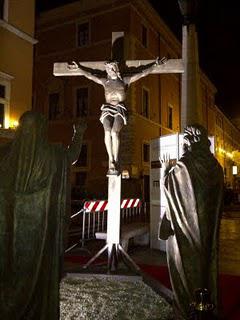Vatican Displays the Way of the Cross in Bronze