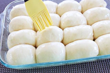 Butter Buns Butter Buns