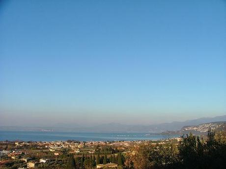 Home made Ginger Tea - WHB #267 good morning garda lake! 23 jan 2011