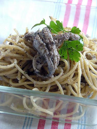 pasta con alici(anchovies) - Dani's way