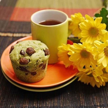 Green Tea Cupcakes with Red Bean Paste