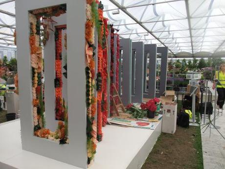 2011_05210066 Interflora exhibit mid build (see my last post)