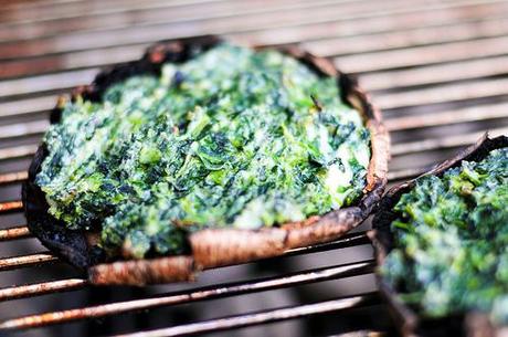 Just another weekly recipe round-up plus a BONUS RECIPE! Stuffed Portobellos