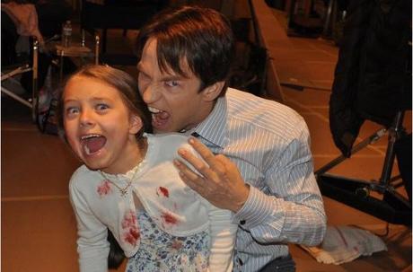 Stephen and Caitlin spoilertvuk True Blood Season 4 Photos: Kid on Set