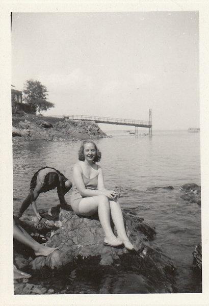 img_0171_1302037585 my collection of vintage picture