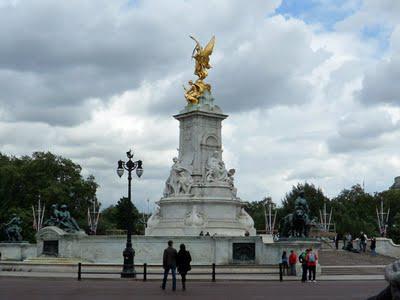 In and out of Buckingham Palace In and out of Buckingham Palace