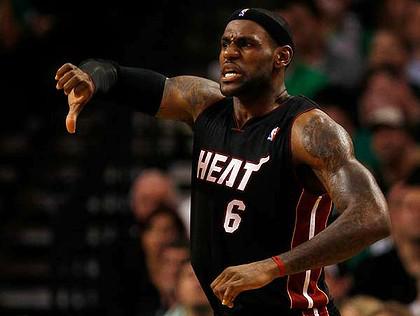 Live from New York, it’s... the Mavs vs. Heat (with Yankees-Red Sox updates). Live from New York, it’s... the Mavs vs. Heat (with Yankees-Red Sox updates).
