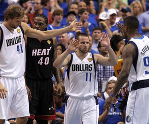 Live from New York, it’s... the Mavs vs. Heat (with Yankees-Red Sox updates). Live from New York, it’s... the Mavs vs. Heat (with Yankees-Red Sox updates).