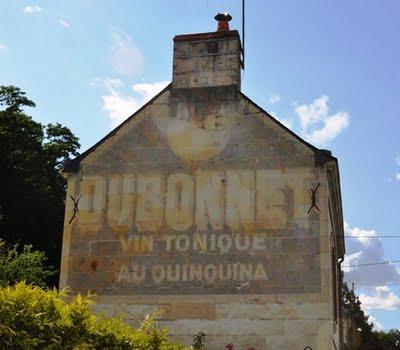 Ghost signs (55): the Loire