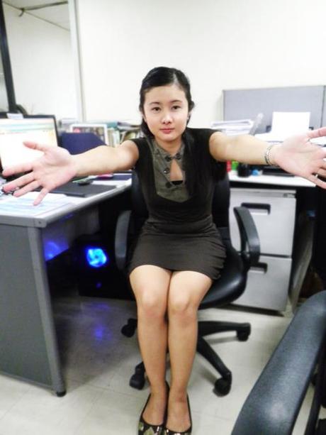 My tooth aches today. My tooth aches today.