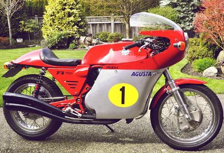 MV 750 Brutale engined 750 MAGNI replica. MV 750 Brutale engined 750 MAGNI replica.
