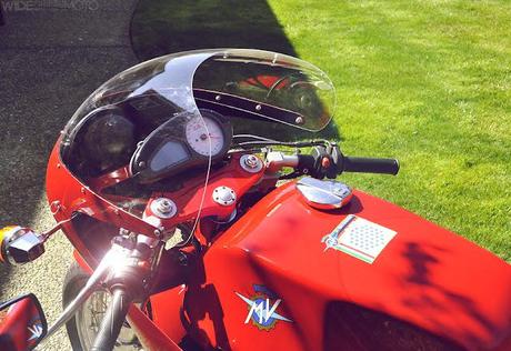 MV 750 Brutale engined 750 MAGNI replica. MV 750 Brutale engined 750 MAGNI replica.