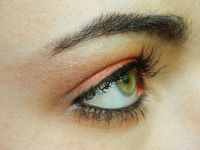 Wearable Red Eyeshadow Wearable Red Eyeshadow
