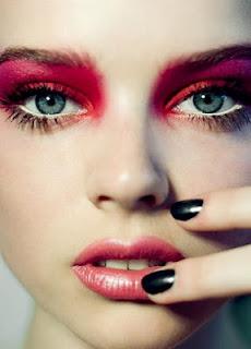 Wearable Red Eyeshadow Wearable Red Eyeshadow
