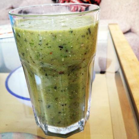 Not Craft: Quick Raw Food Smoothie