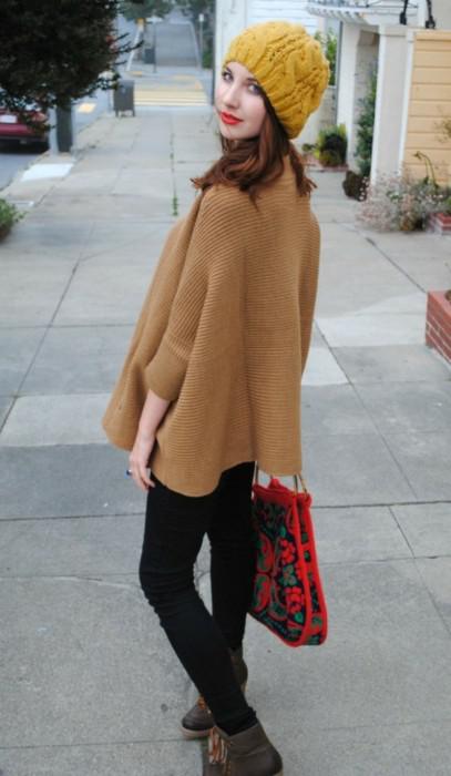 beanie_worn with cape Beanie Chic, Streetstyle