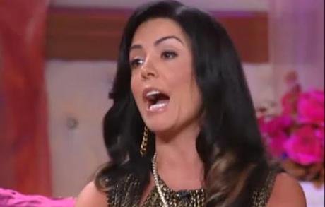 m4 Mob Wives Reunion Part Two: Youz Still Don’t Getz It, Do You? It’s About Friendship And Respect And Loyalty. But Smacking Your Crumb Snatching Face Probably Wouldn’t Hurt Either.