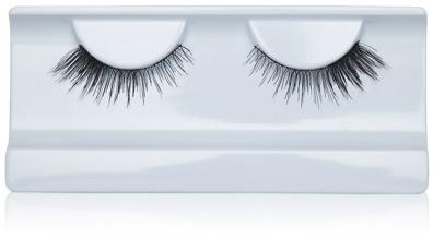 Get Dramatic, Voluminous Lashes in Less Than 2 Minutes: Winks by Georgie