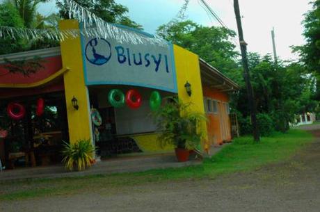 Blusyl in Calamba, Laguna
The Resort that my Dad and his friends went to.(selected photos...