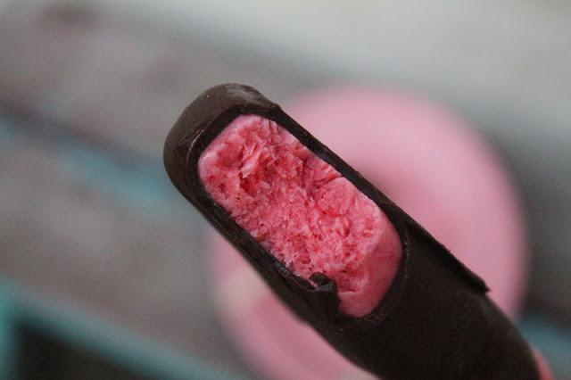 Chocolate Dipped Strawberry Creamsicles Chocolate Dipped Strawberry Creamsicles