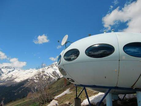 The Futuro House Project - Information, Photos & Locations Futuro Dombai