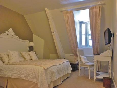 Bedroom, Hotel Edward 1er, Monpazier Hotel review: Edward 1er, Monpazier
