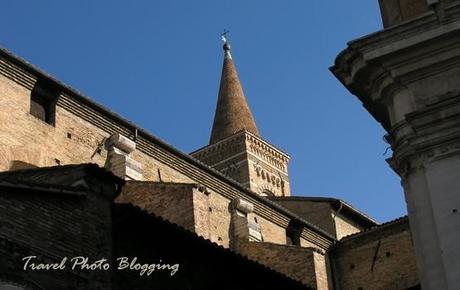 Wordless Wednesday: Streets of Urbino