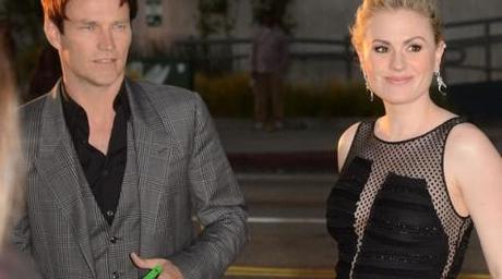 Stephen Moyer and Anna Paquin Premiere Of HBO's True Blood 5th Season - Red Carpet Jason Merritt Getty Images 6