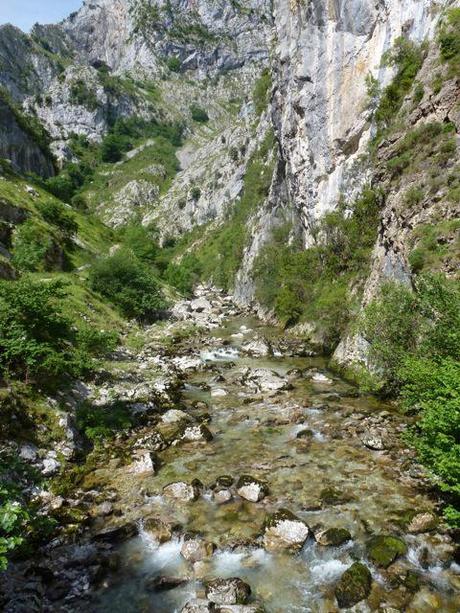 mountain-river I’ve Been on My Hols