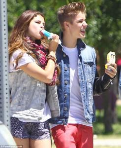 Justin and Selena on a Romantic Date