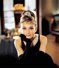 Fashion Friday: WWAD (What Would Audrey Do?)