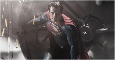 Watch: The Two Teaser Trailers For Zack Snyder Action Movie Man of Steel