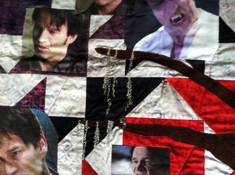 detail2 600x448 Decorate your wall with Stephen Moyer in support of Facing The World